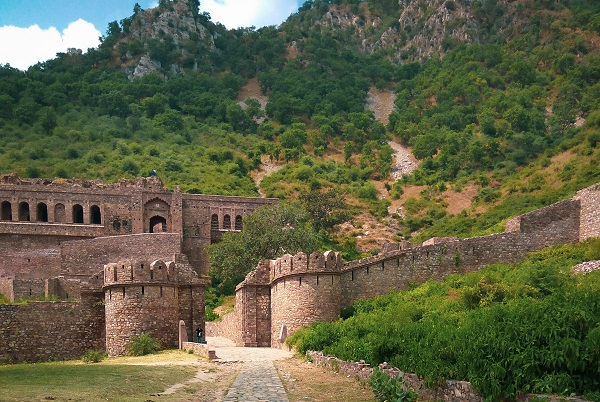 Bhangarh fort