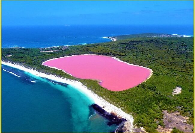 Lake Hillier