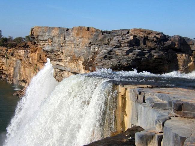 Chitrakot Waterfall