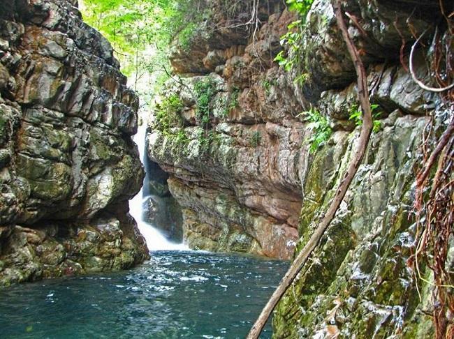 Ubbalamadugu waterfalls