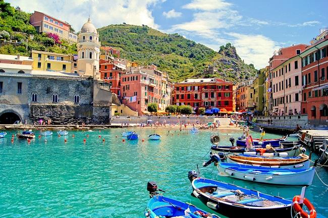 Cinque Terre town