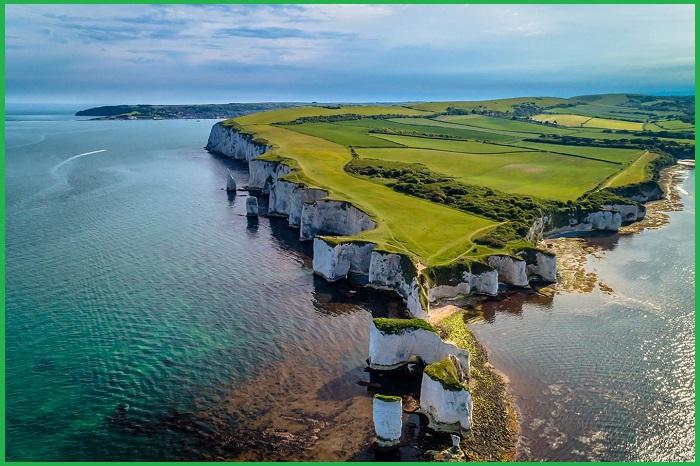 Why this 'Fantastic Jurassic Coast, known a Mesozoic masterpiece - Geotourism