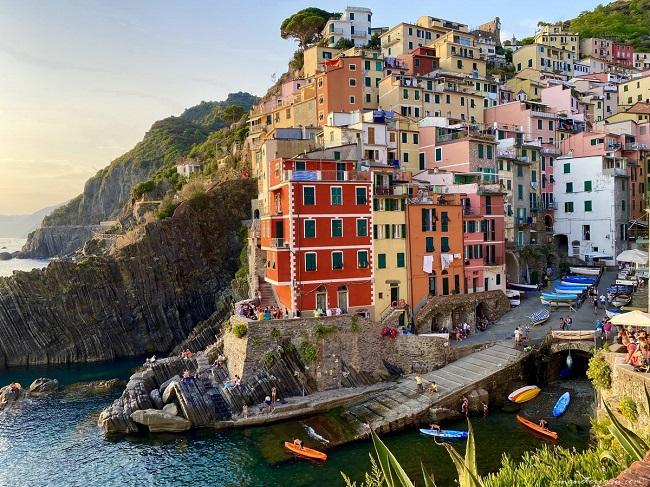 Cinque Terre town