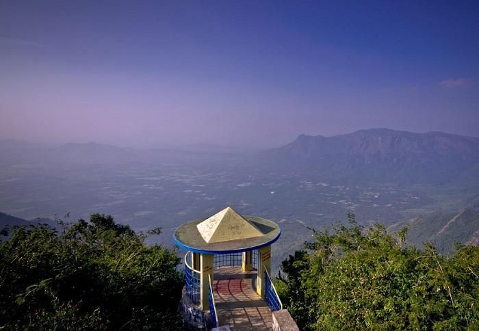 Kolli hills