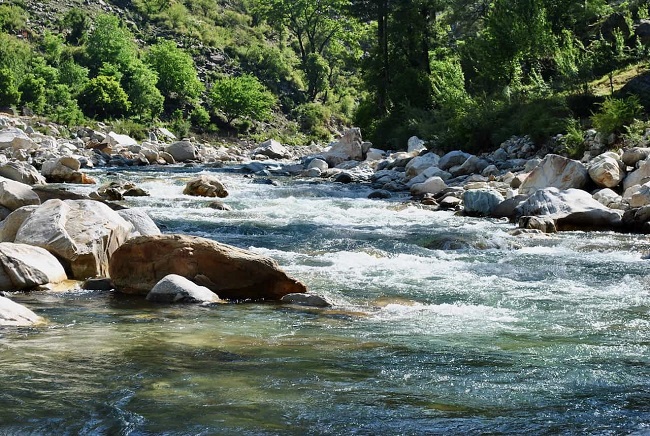 Tirthan valley