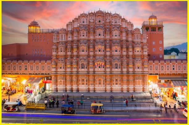Hawamahal in Jaipur- A unique architecture made of Pink Sandstone ...