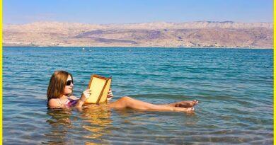 Dead sea floating