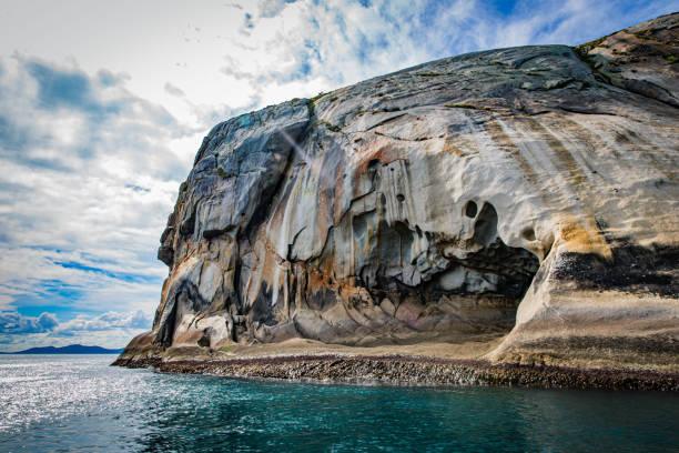 Skull rock Cleft Island