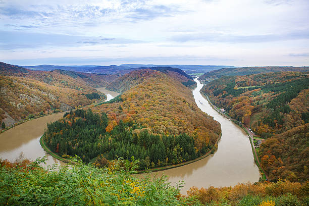 The Saar Loop