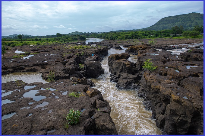 The Stunning Kundamala Potholes India: A Secret Geological Marvel